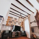 Casa De La Cueva Figueroles