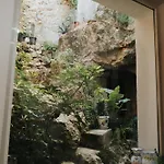 Casa De La Cueva
